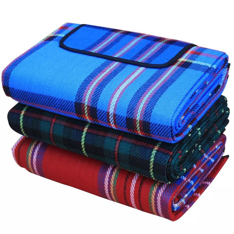 Hot sale large comfortable knitted print waterproof outdoor picnic blanket target camping mat